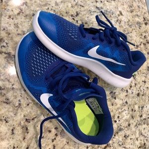 Nike shoes sneakers kids